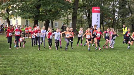Kros občinskih reprezentanc na Ravnah (2)